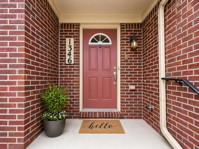 Photo - 1346 Hillcrest Dr