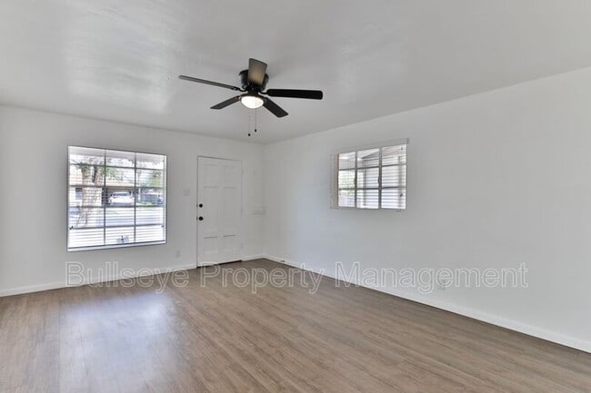 Photo - 2129 W Weldon Ave