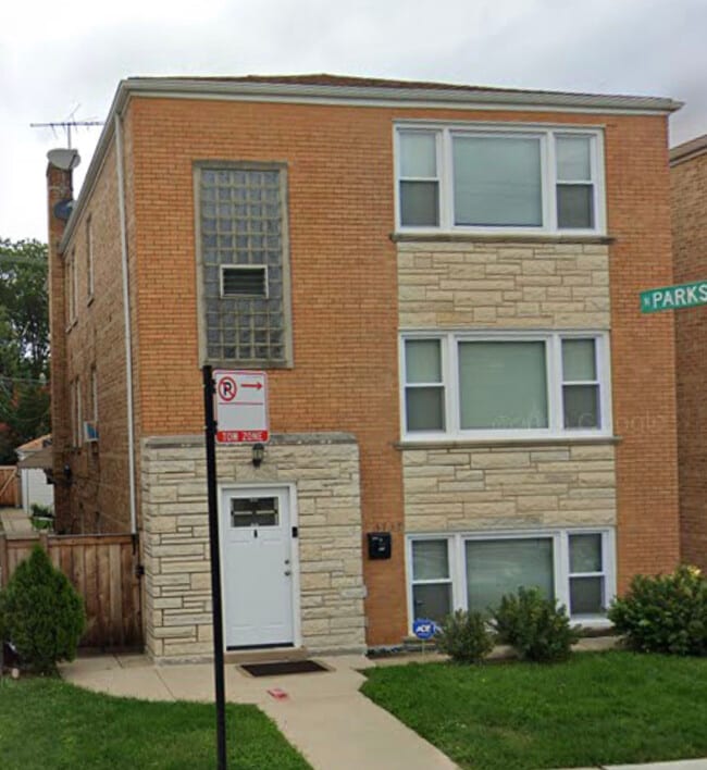 5737 N Elston Ave Unidad 1