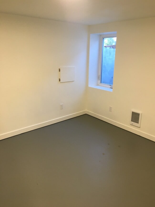 Photo - 6110 SE Gladstone St Unidad Basement