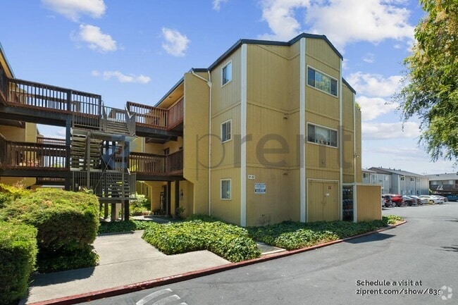 Building Photo - 1060 Oak Grove Rd Rental
