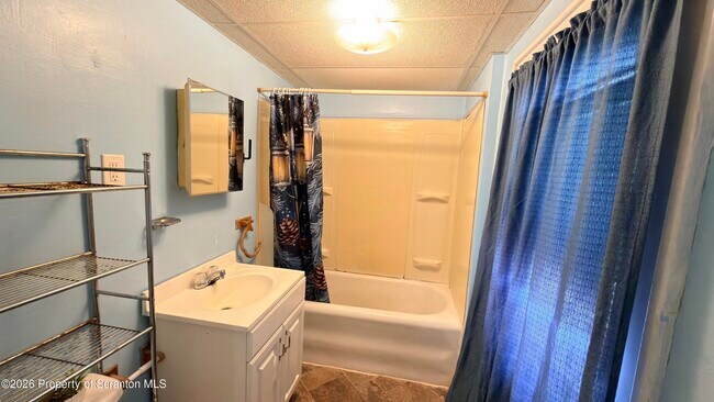 Photo - 421 4th Ave