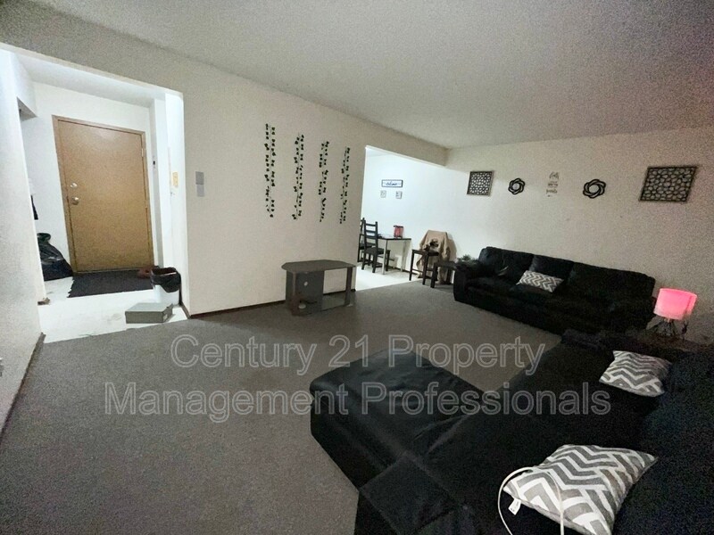 Photo - 10824 112 St NW Unit 101