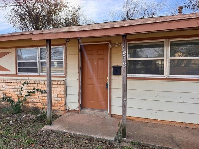 Photo - 1813 Westcliff Dr