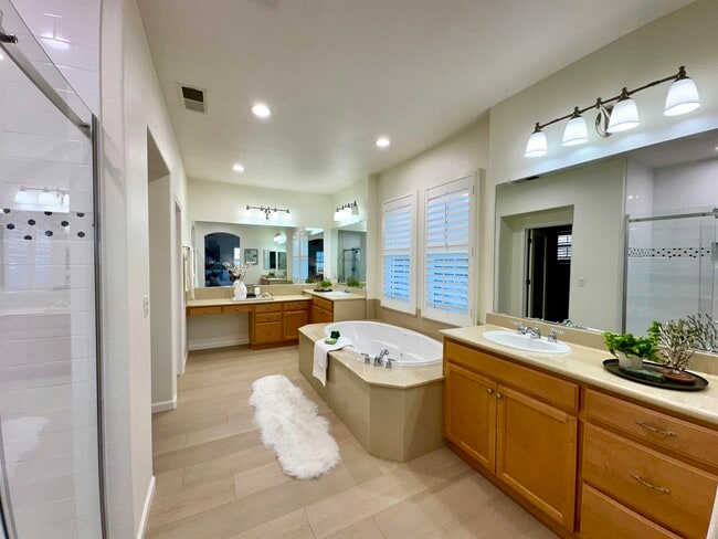 Photo - 372 S Caballo St