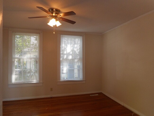 Photo - 4 Bedroom Near Downtown & Winthrop! ***REN...