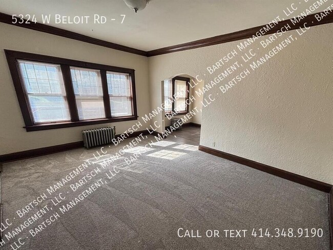 Photo - 5324 Beloit Rd Unit 7