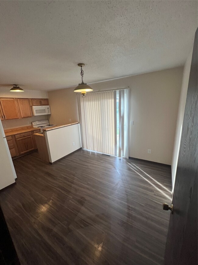 Photo - 3861 Lancaster Rd Unit 3