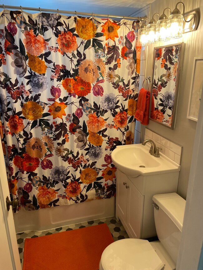 Photo - 2103 S Bennett St