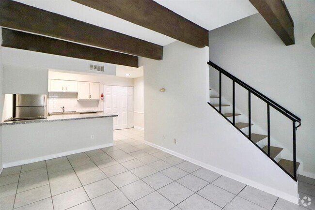 Building Photo - 5929 Queensloch Dr Unit 127 Rental