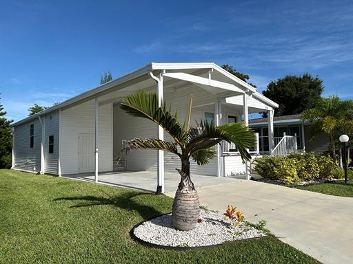 Photo - 5558 Whistling Tree Ln