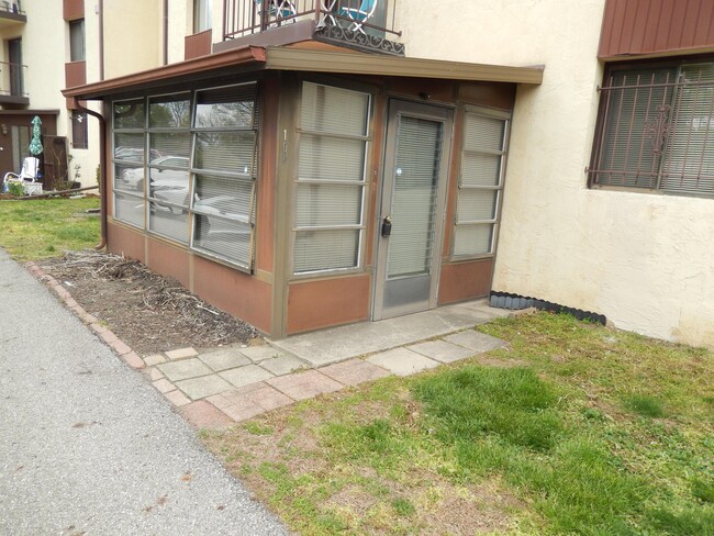 Photo - 4141 Karl Rd Unidad 109