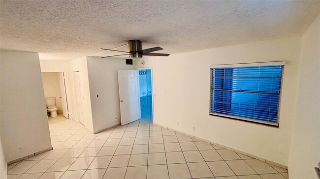 Photo - 1200 SW 124th Ter