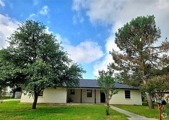 Building Photo - 1025 Terra Alta Dr Rental