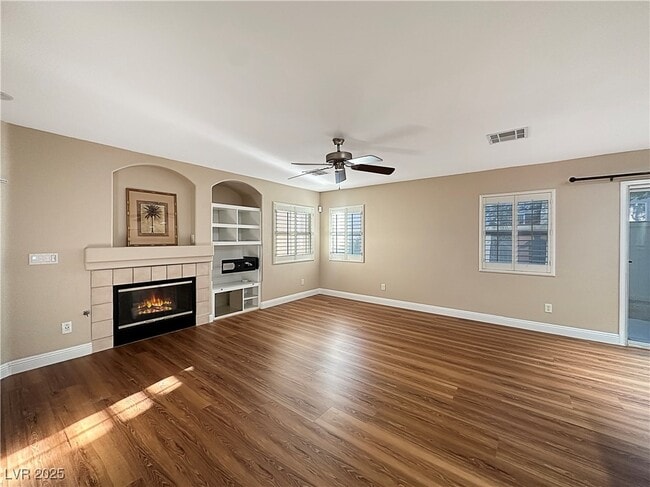 Photo - 1010 Grand Cerritos Ave