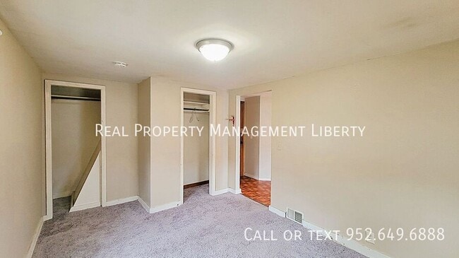 Photo - 412 N Cedar St