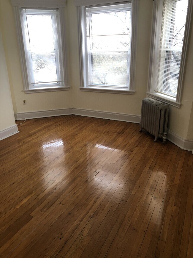 Photo - 352 Riverway Unit 8