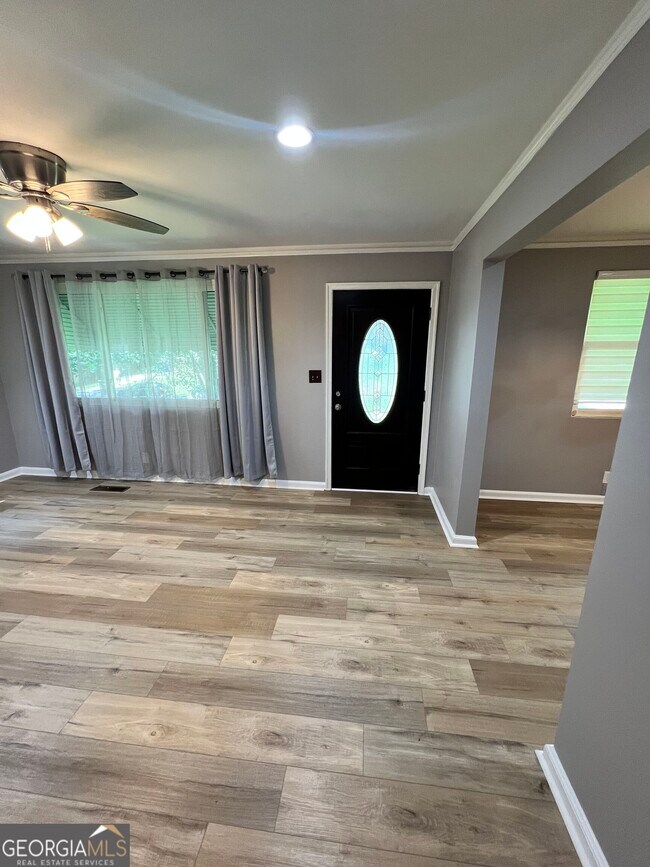 Photo - 2032 Dellwood Pl