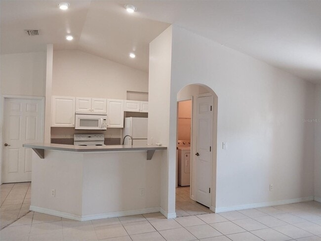 Photo - 1695 Gauguin Rd