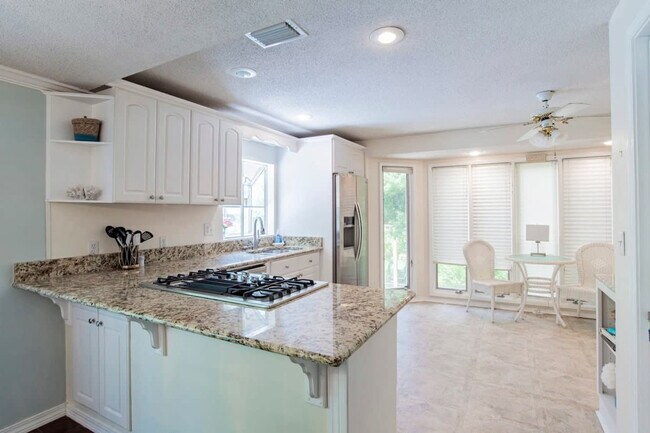 Photo - 3210 Ward Rd Unit ID1043617P