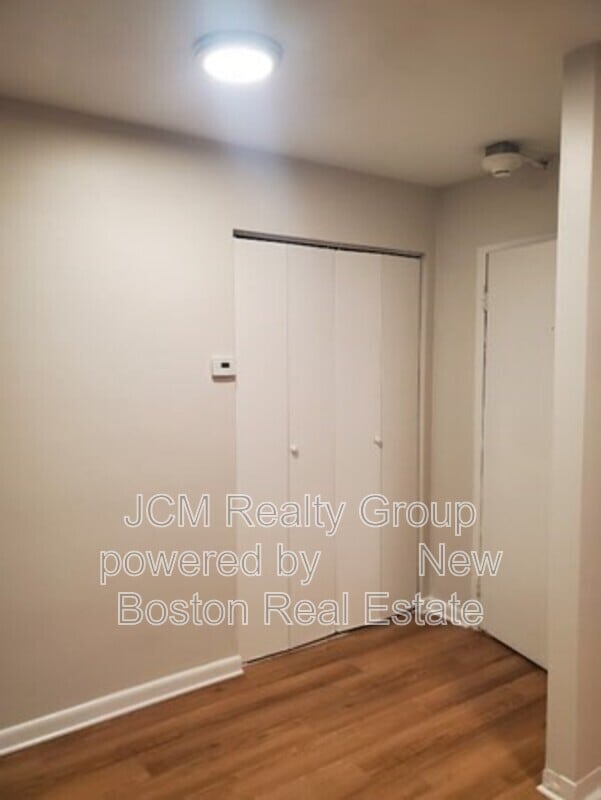 Photo - 700 Cummins Hwy Unidad G2 / 1st Floor