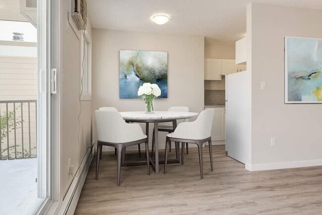 Photo - Matthew Manor