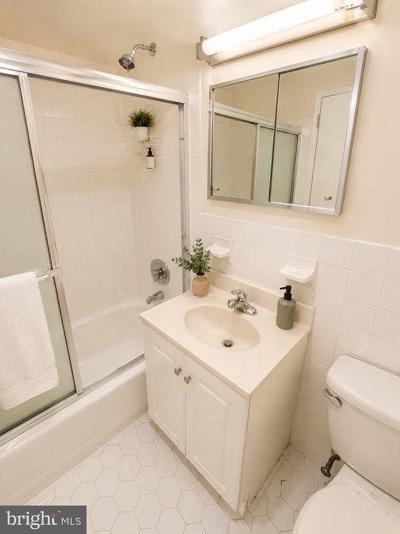 Photo - 224 W Rittenhouse Square Unit 2003
