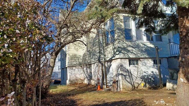 Photo - 33 Center St Unit 1