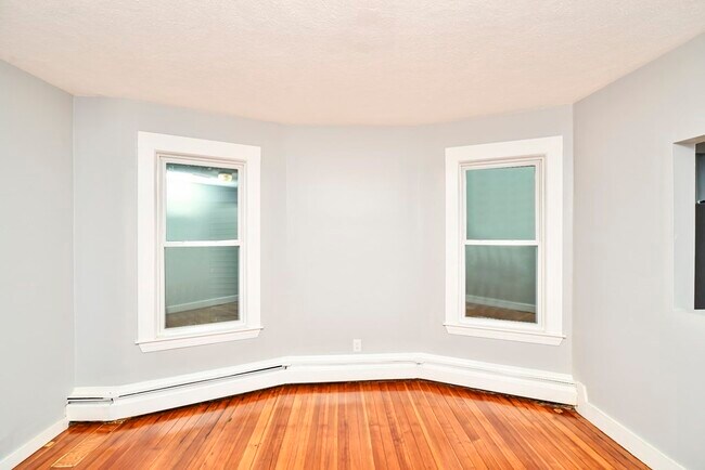 Photo - 14 Sumner St