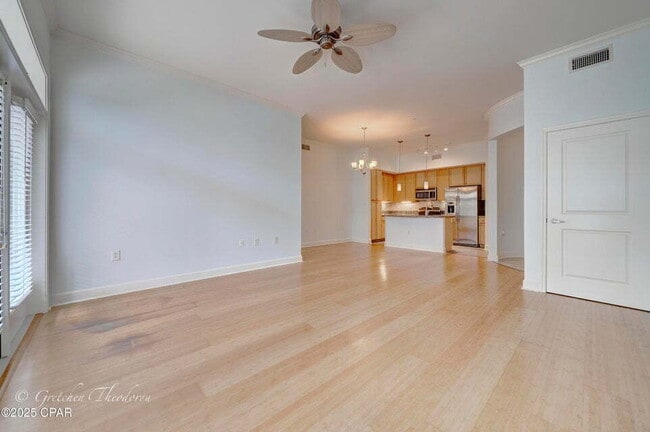 Photo - "Spacious 2-Bed Condo with 2.5 Baths on Fr... Unidad 5101 R
