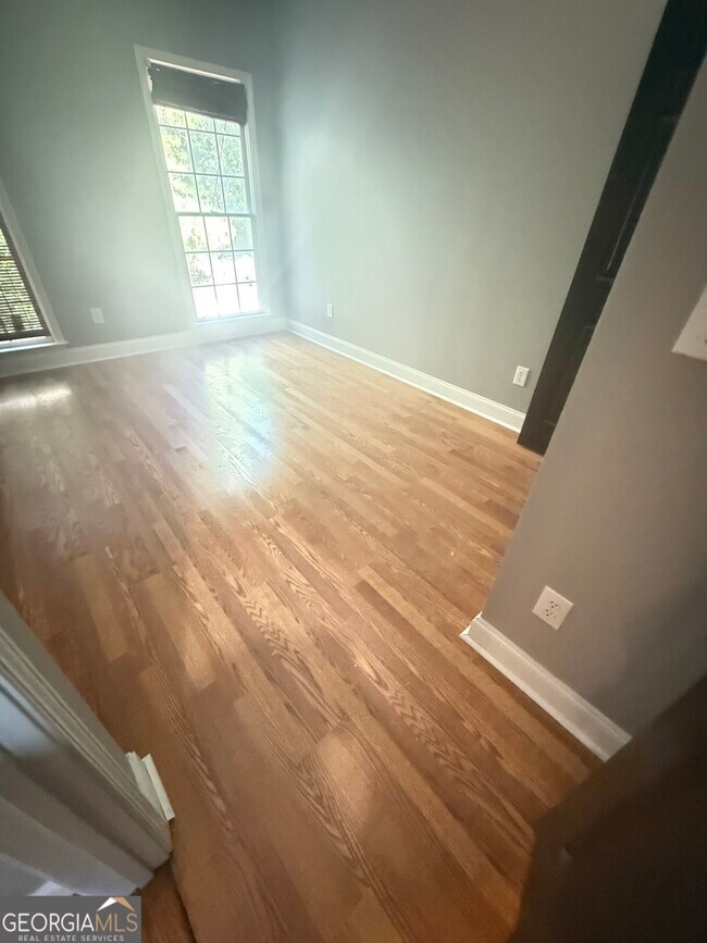 Photo - 5679 Coopers Glen Ct SW