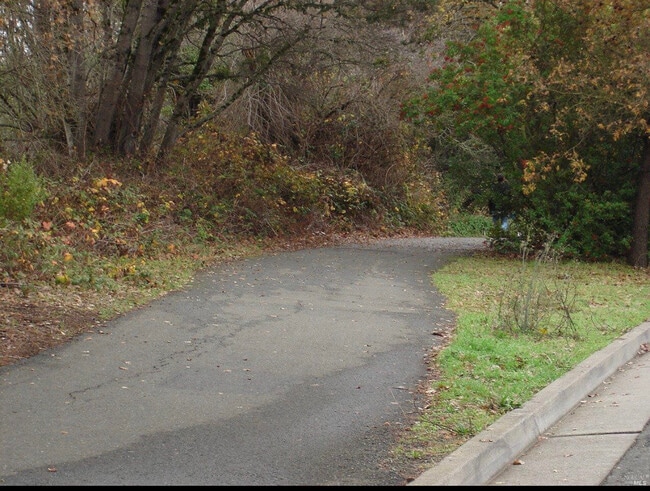 Photo - 4247 Flat Rock Cir