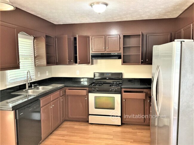 Photo - 2711 Spring Ridge Cir