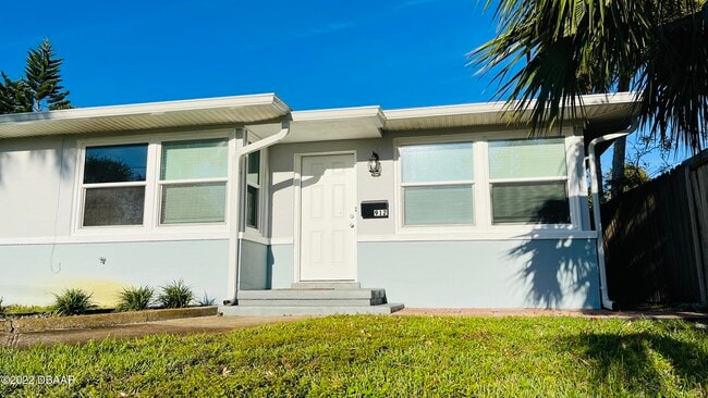 Photo - 914 N Wild Olive Ave