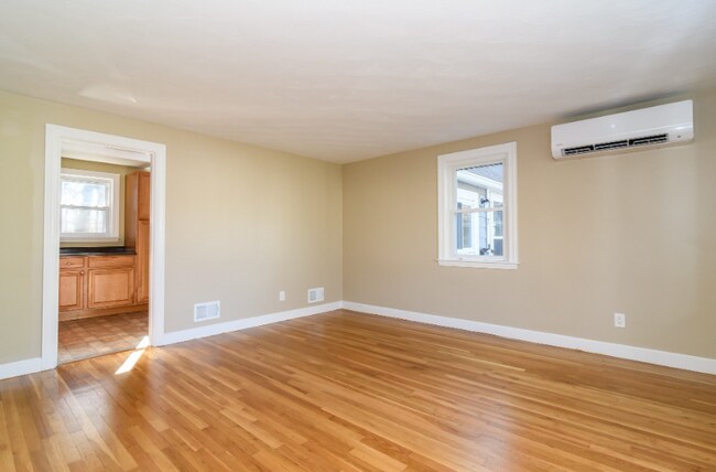 Photo - 7 Ferndale Rd