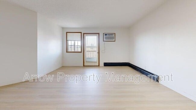 Photo - 2141 Xavier St