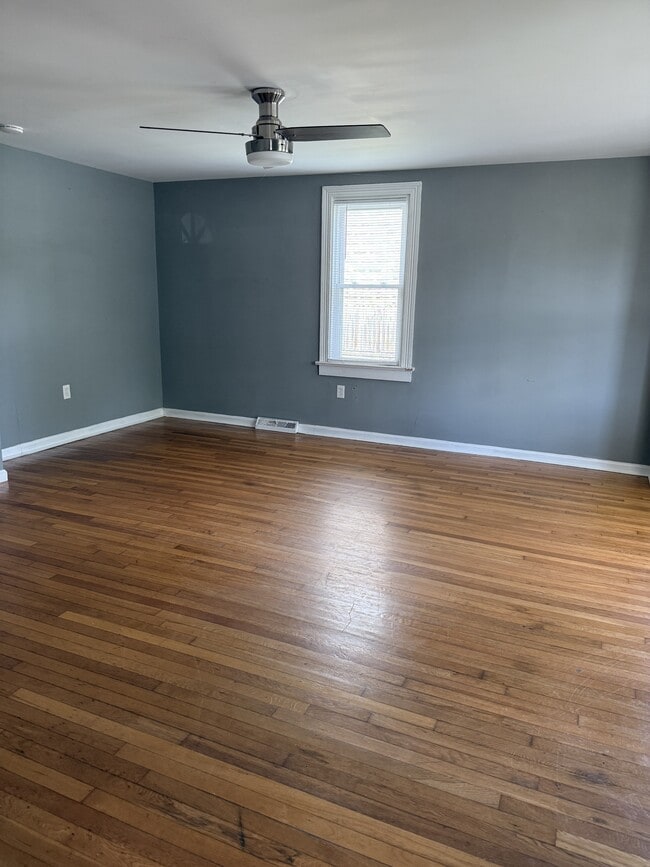 Building Photo - 751 Faulkner Ave Rental