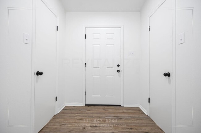 Photo - Cozy Home – FULLY UPDATED