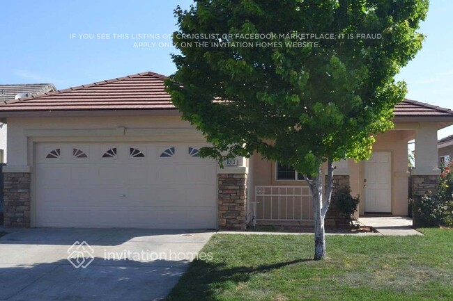 Photo - 9213 Surlingham Ct House