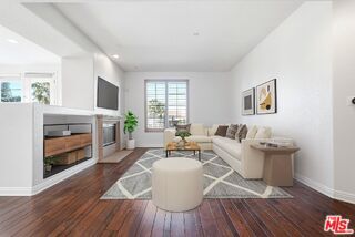 Photo - 5831 Seawalk Dr