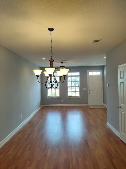 Photo - 611 Atkinson Dr