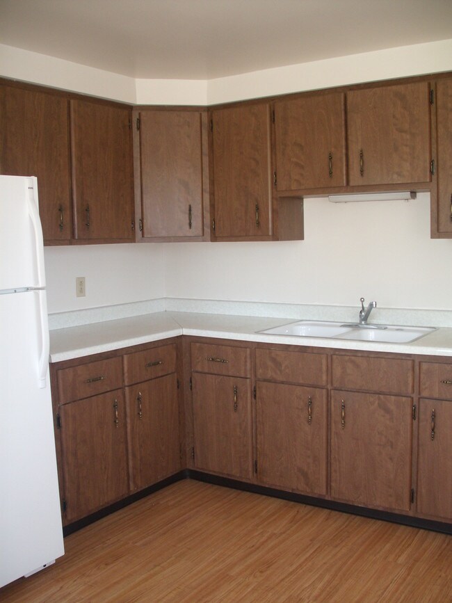 Photo - Birchwood Court