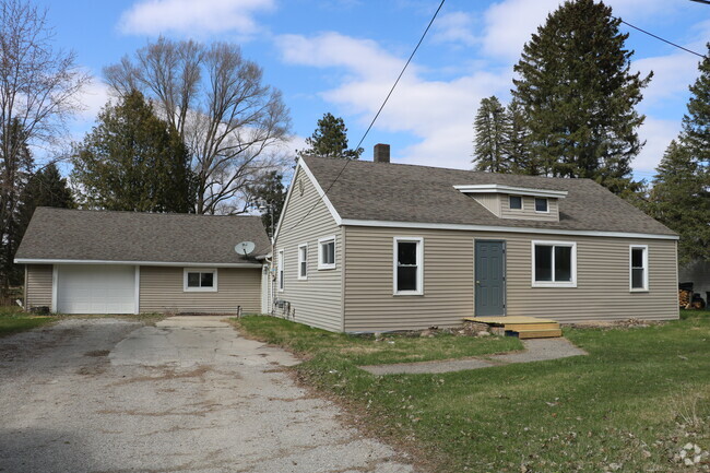 Building Photo - 2584 Weber Rd Rental