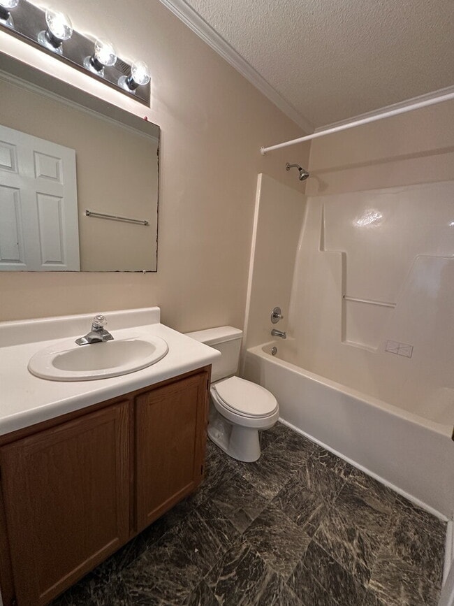 Photo - 133 Glenwood Dr