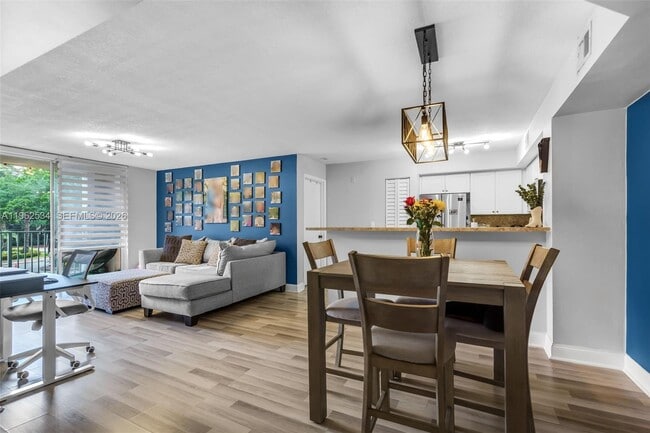 Photo - 12178 St.Andrews Pl Unidad 205