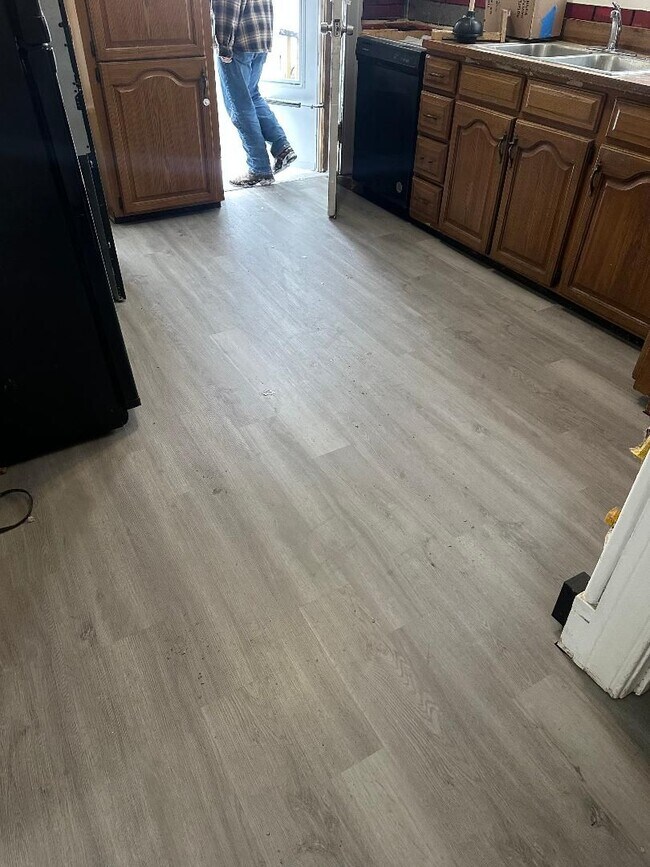 Photo - 454 Augustine St