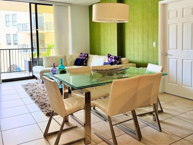 Photo - 55 Merrick Way Unidad 707