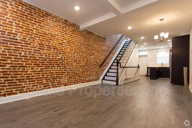 Building Photo - 617 S Lehigh St Rental