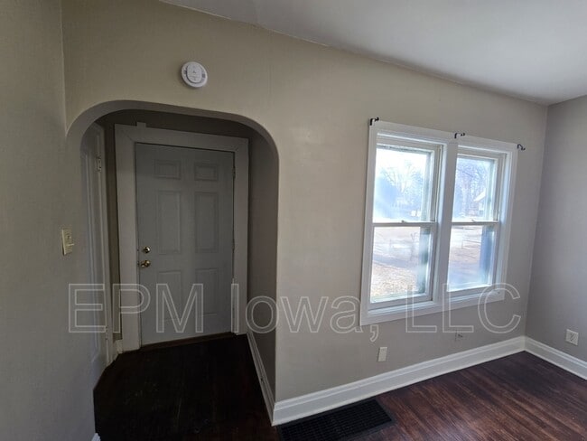 Photo - 511 Ricker St