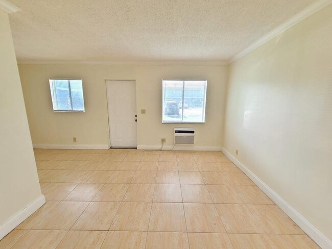 Photo - 1829 N A St Unit 27